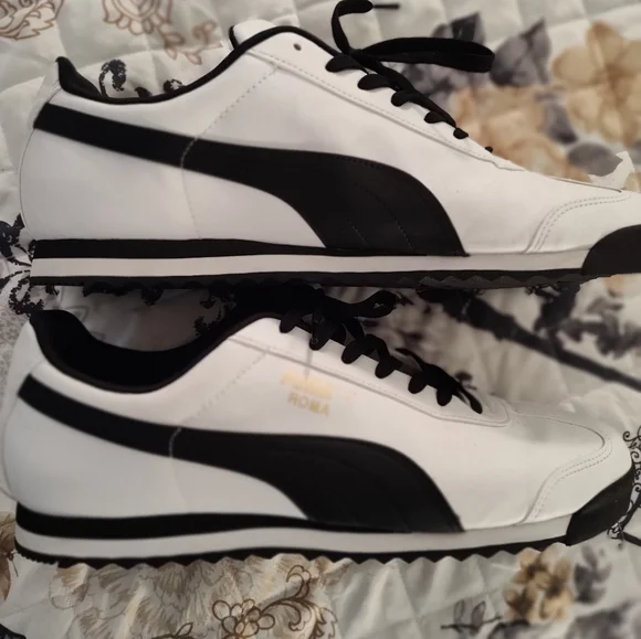 Puma Roma Shoes - Picture 1 of 4